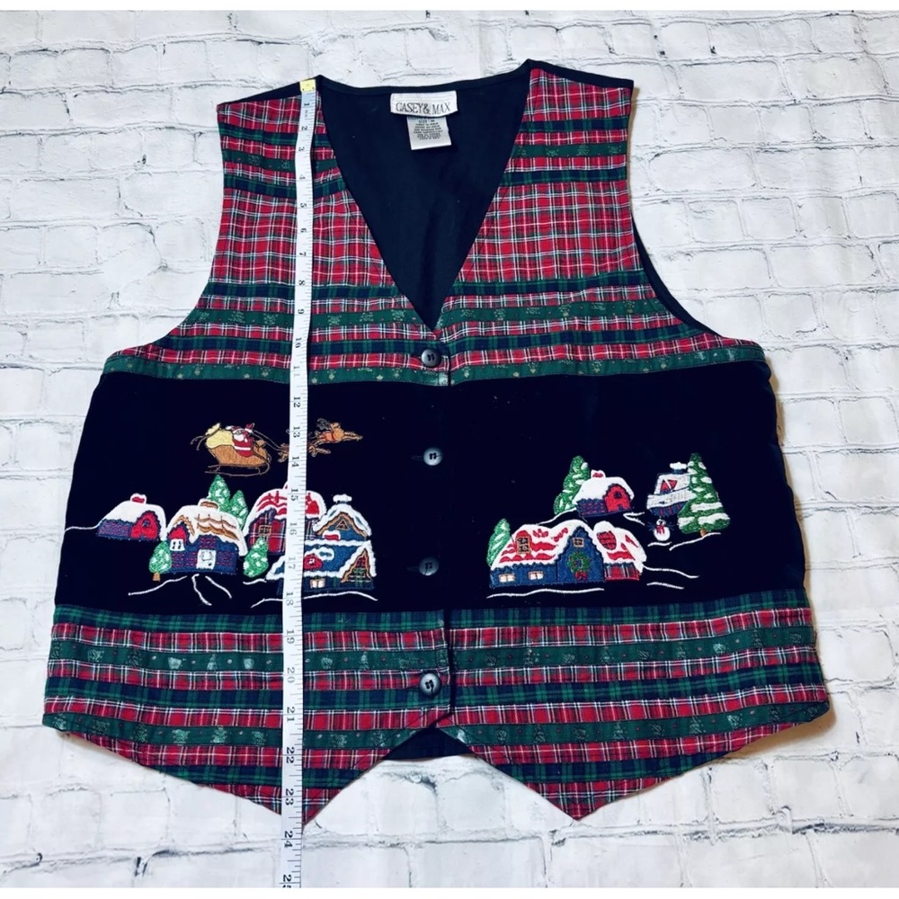 Vintage Casey & Max Black Velvet Tartan Embroidered Christmas Party Vest Size M - Picture 7 of 9